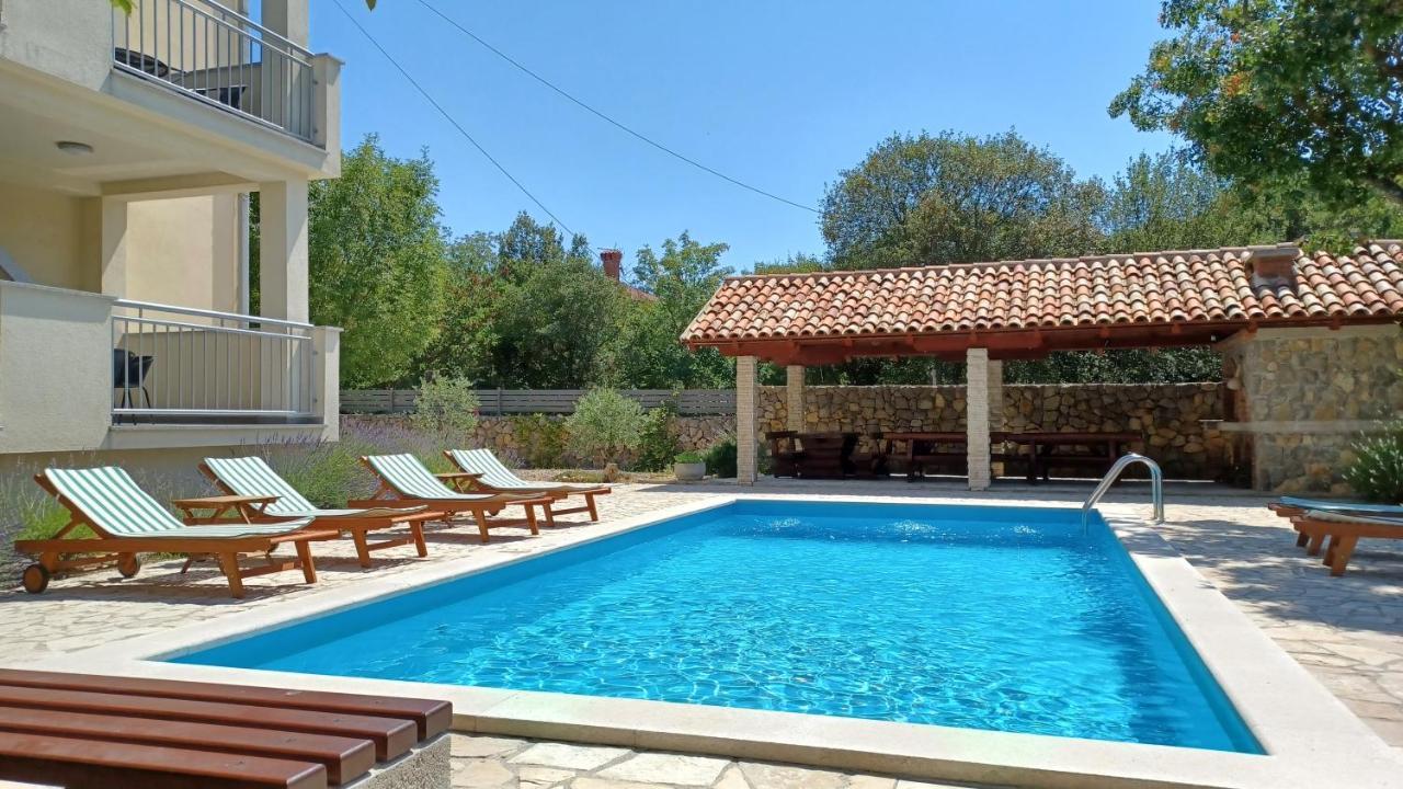 Apartmani Ivica Krk Town Extérieur photo