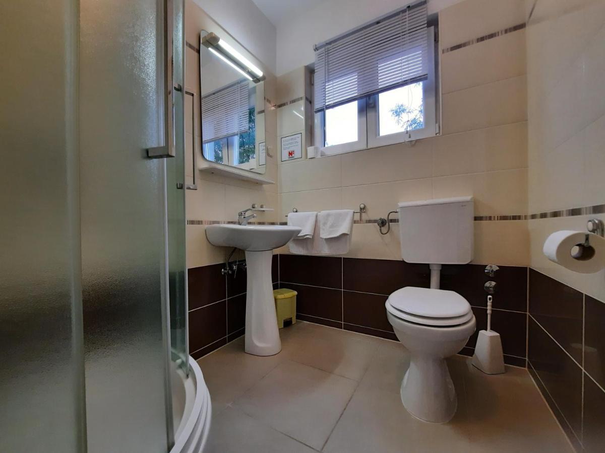 Apartmani Ivica Krk Town Extérieur photo