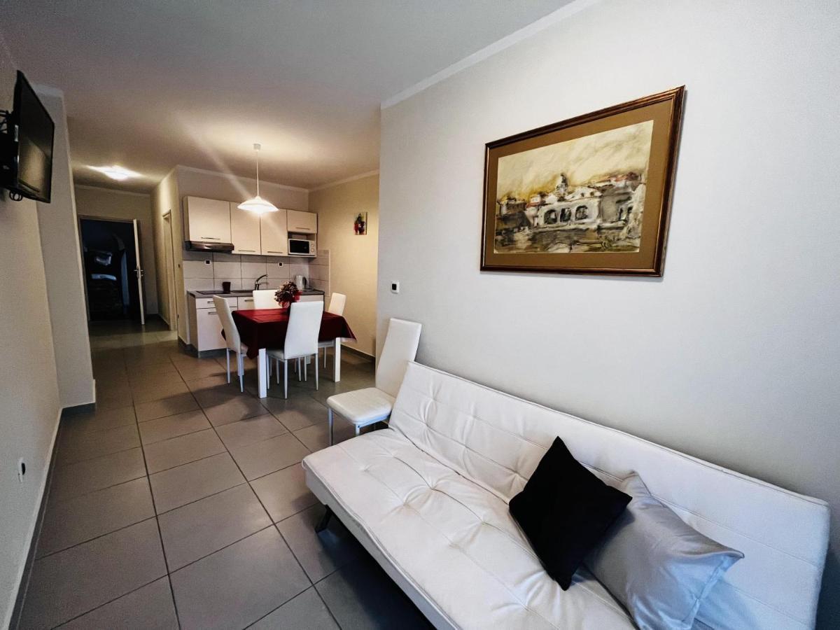 Apartmani Ivica Krk Town Extérieur photo
