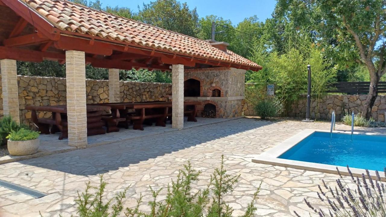 Apartmani Ivica Krk Town Extérieur photo
