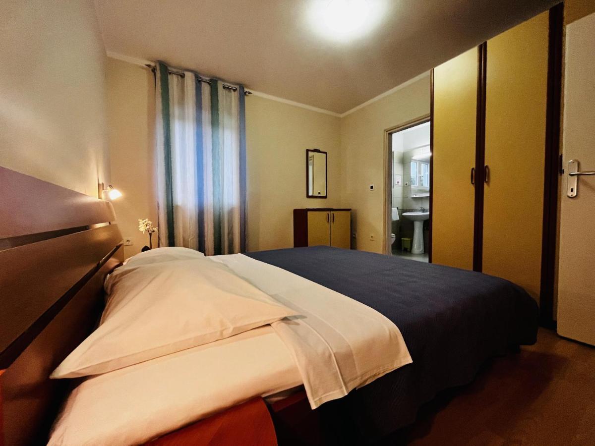 Apartmani Ivica Krk Town Extérieur photo