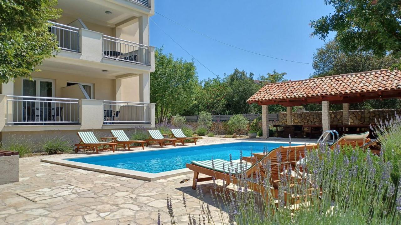 Apartmani Ivica Krk Town Extérieur photo