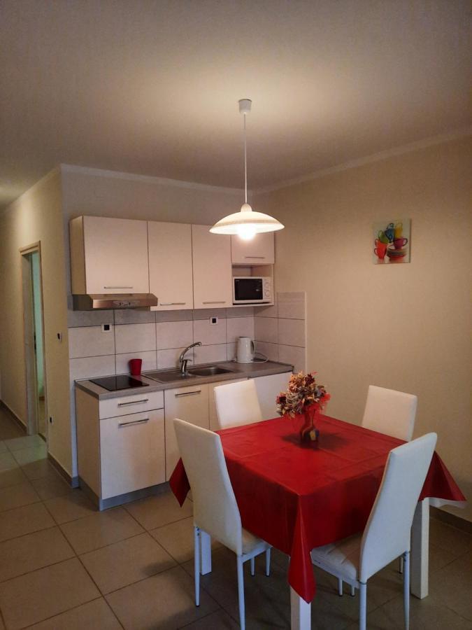 Apartmani Ivica Krk Town Extérieur photo