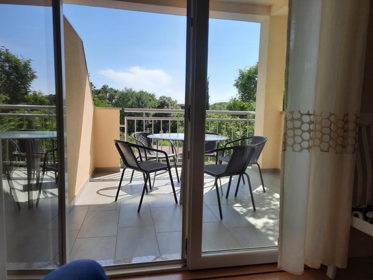 Apartmani Ivica Krk Town Extérieur photo