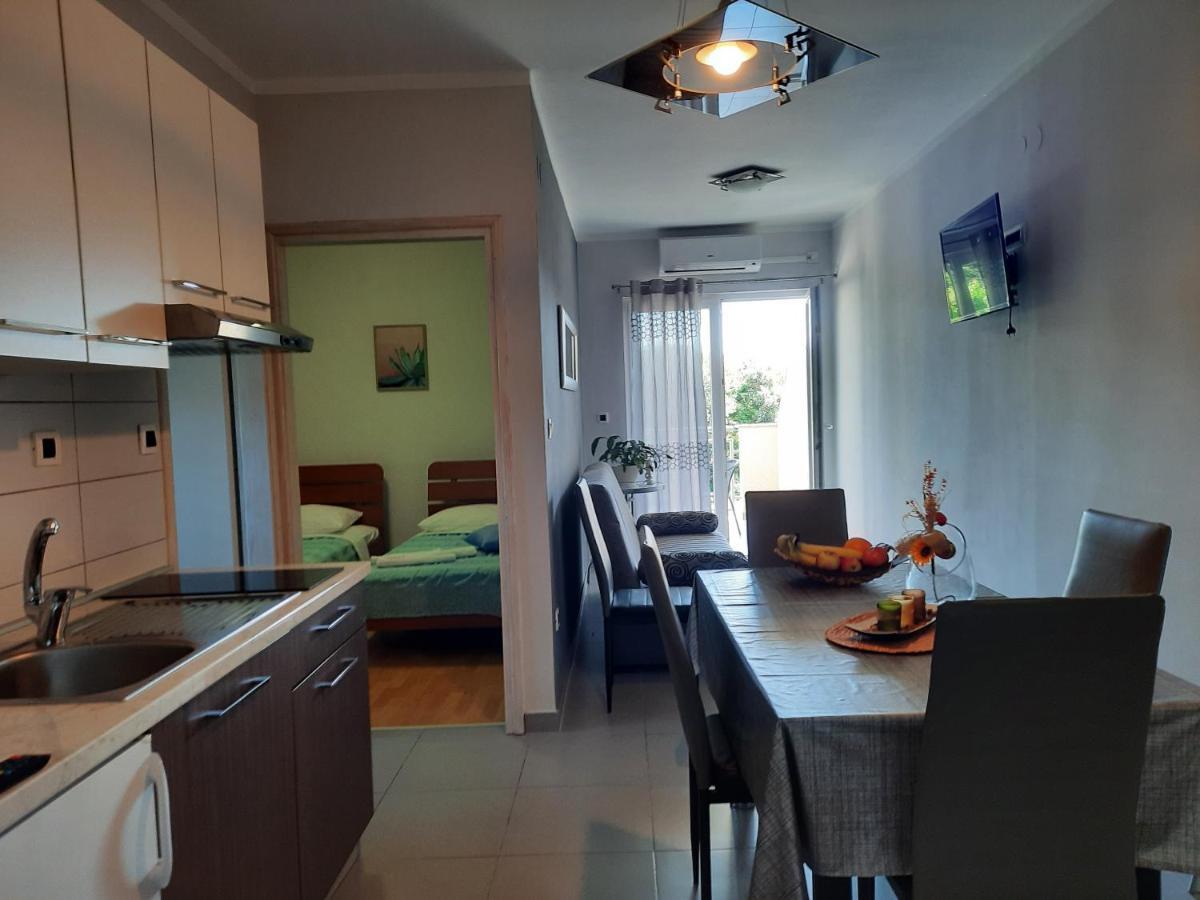Apartmani Ivica Krk Town Extérieur photo