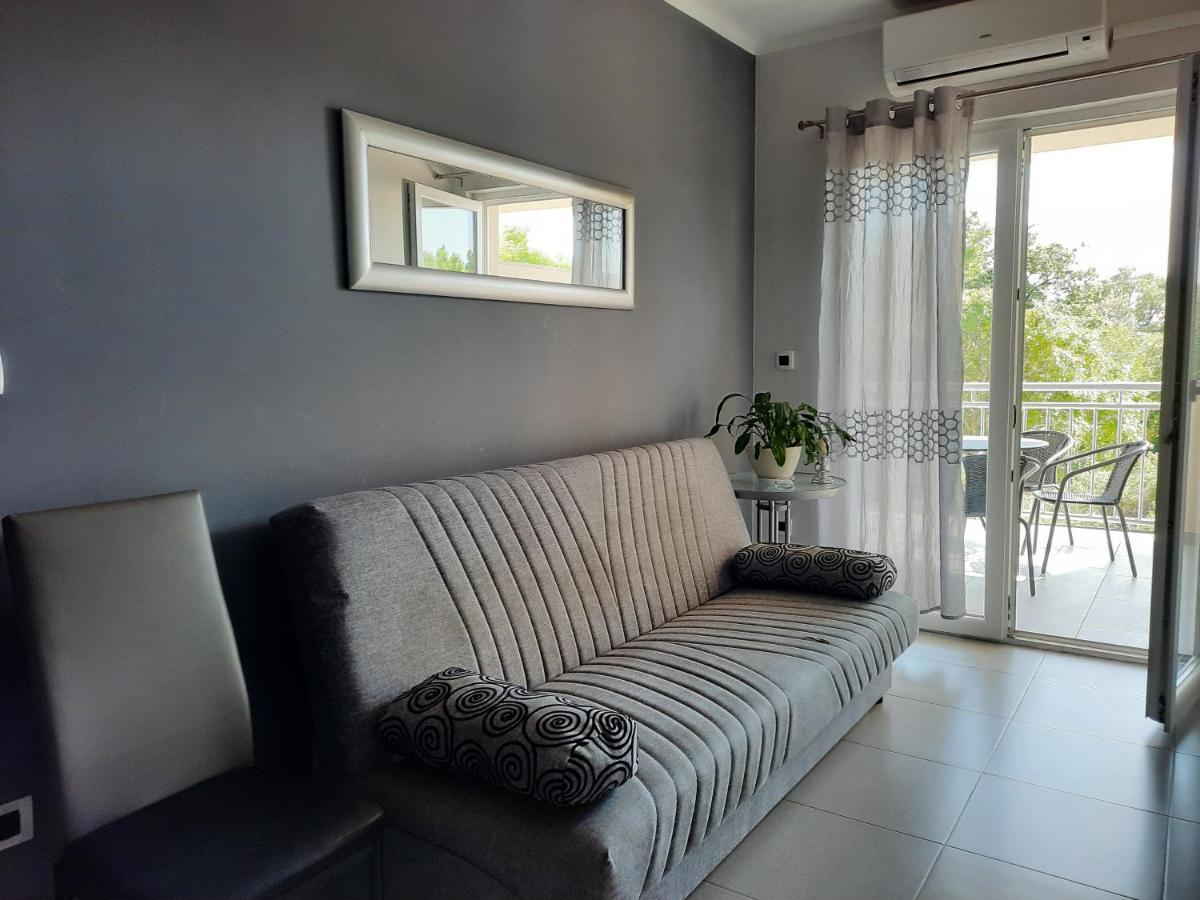 Apartmani Ivica Krk Town Extérieur photo